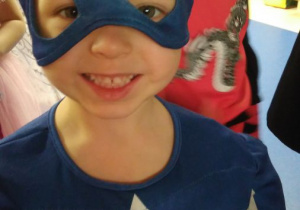 Chłopiec w stroju Avengersa